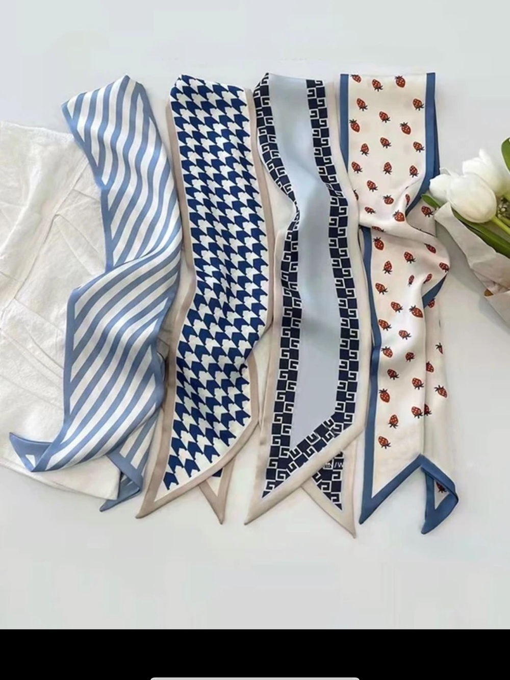 Silky Narrow Scarf Set in Blue & White Prints